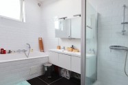 Gallery 01