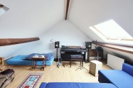Gallery 01