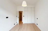 Gallery 01