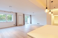 Gallery 01