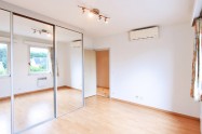 Gallery 01