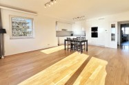 Gallery 01