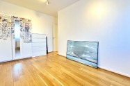 Gallery 01