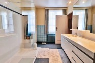 Gallery 01