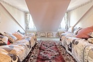 Gallery 01