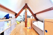 Gallery 01