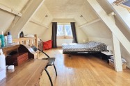 Gallery 01
