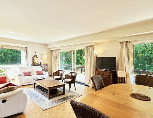 Uccle - De Fré - Appartement 3 ou 4 chambres de 182 m² avec terrasse plein sud - Garage en option.