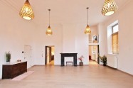 Gallery 01