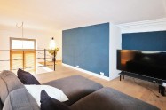 Gallery 01