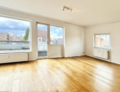 LOUE -- LOUE -- IX -- Appartement penthouse de 91m², 2 chambres. PEB F