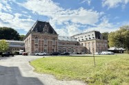 Gallery 01