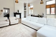 Gallery 01